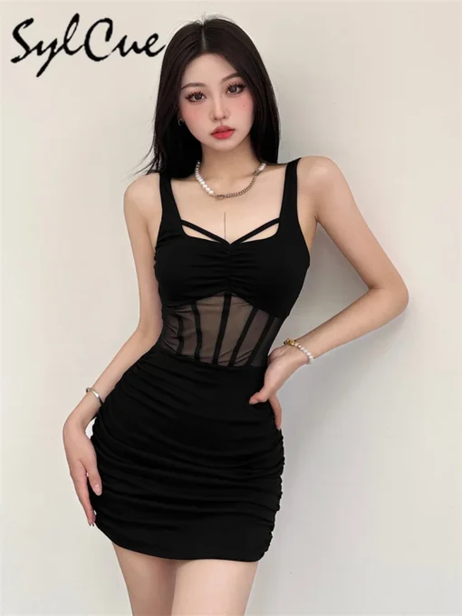 Elegant Black Prom Dresses for Confident, Sexy, and Beautiful Women - Image 6