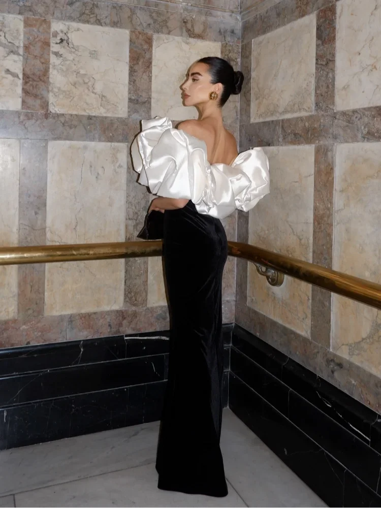 One-Shoulder Puff Sleeve Backless Fishtail White Black Prom Dress - Image 2