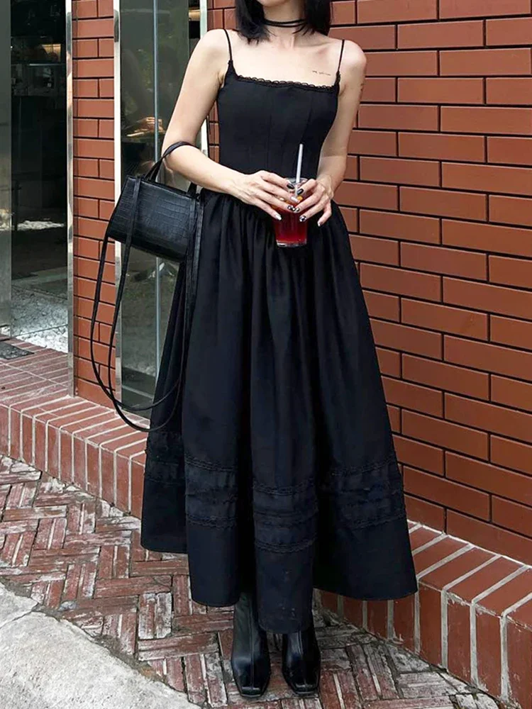 Lace Pleated A-Line Backless Spaghetti Strap Gothic Style Black Prom Dress - Image 2