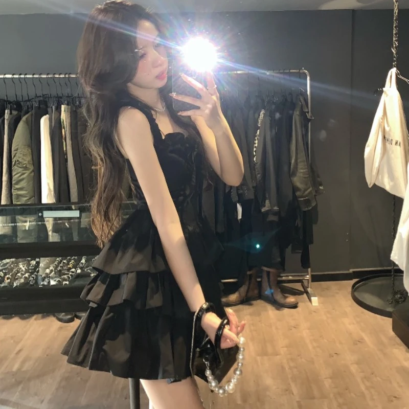 French Style Ruffle A-line Mini Spaghetti Strap Black Prom Dress - Image 4